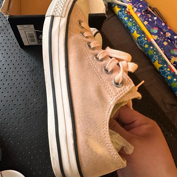 Converse Pink Low-Top Sneakers - Picture 3 of 4